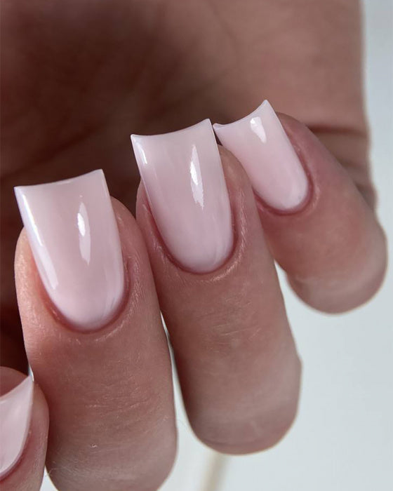 DARK Medium Gel #39 – Builder/Self-Leveling Gel (15 ml)