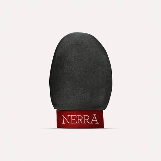 NERRĀ Exfoliating Body Glove Set